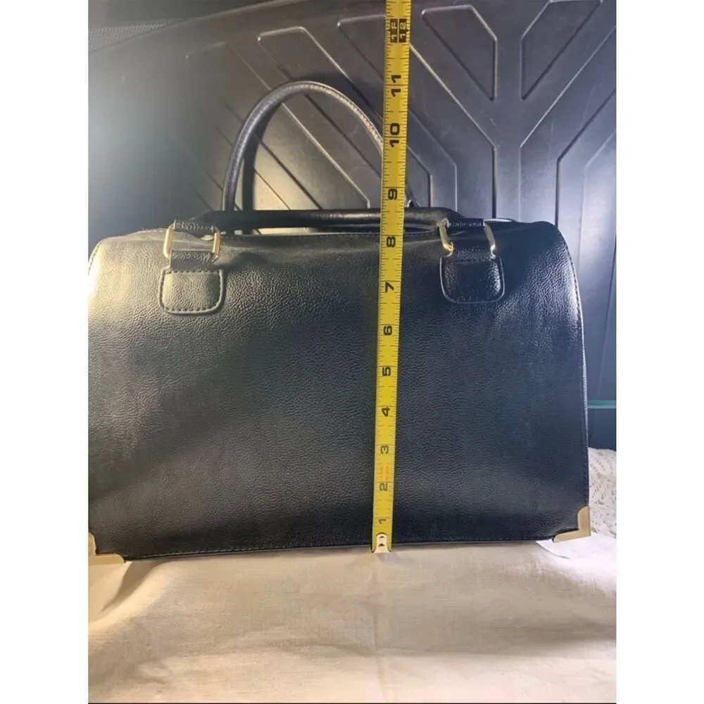 Betsey Johnson Dead stock  Black & White Striped Satchel with Pink Accent